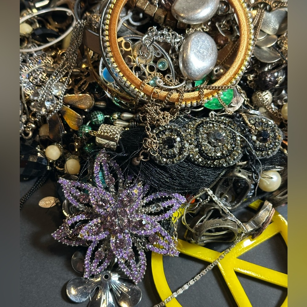 Jewelry Lot | Mixed Lot Vintage-Mod Craft Jewelry Tangled Broken Harvest Bundle! - Picture 6 of 11